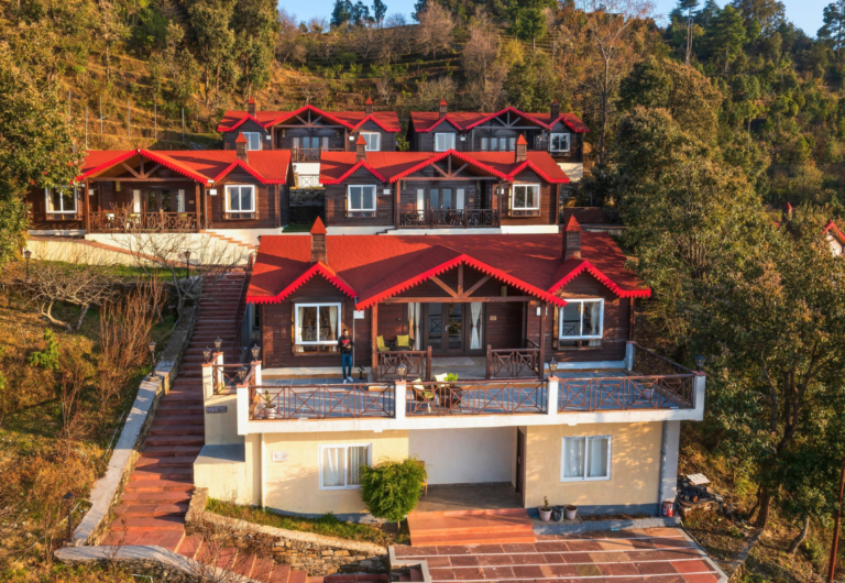 Digantaa Resort in Mukteshwar Near Nainital